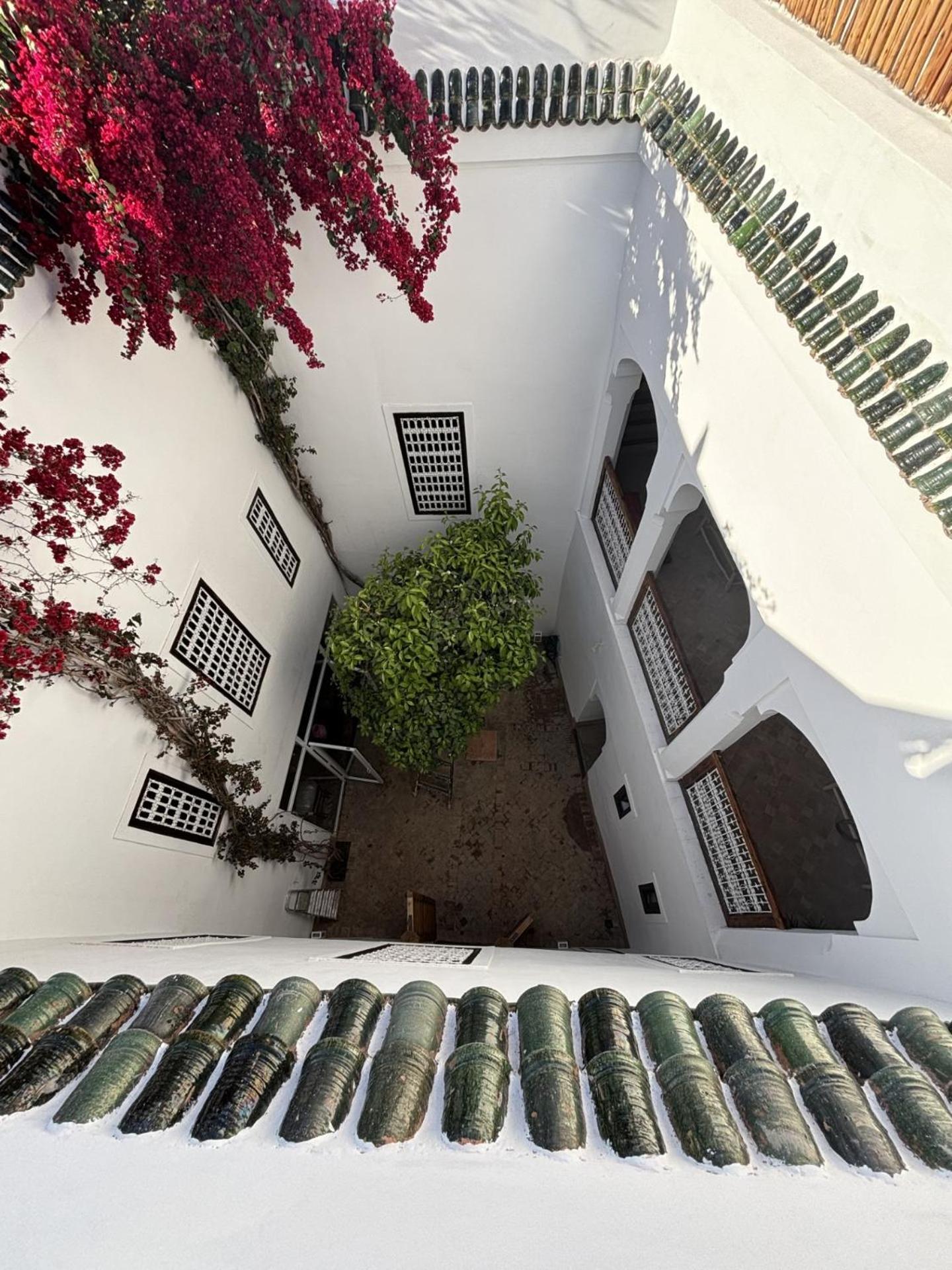 Villa Neroli Le Riad, Idealement Situe *
