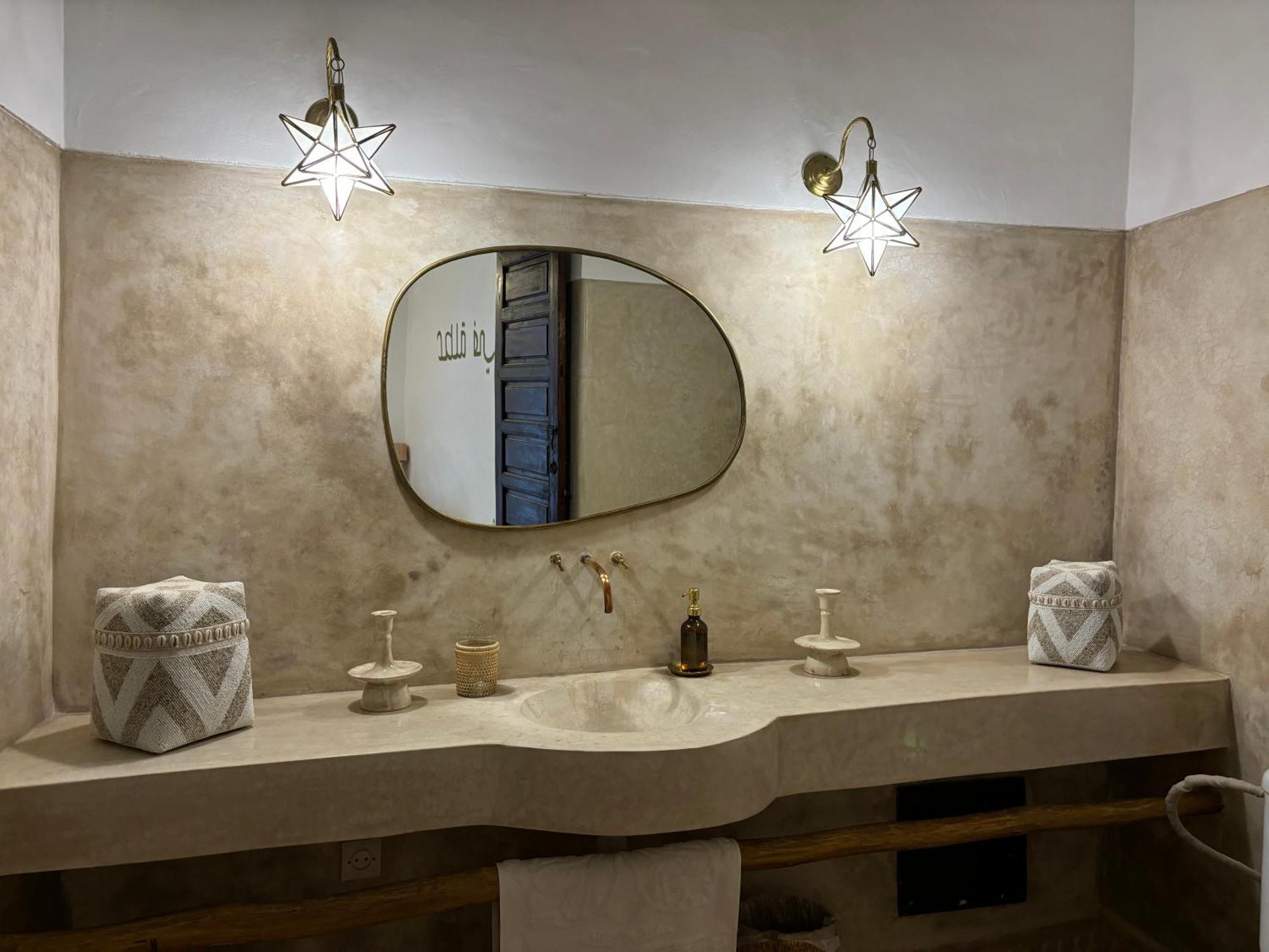 Villa Neroli Le Riad, Idealement Situe *