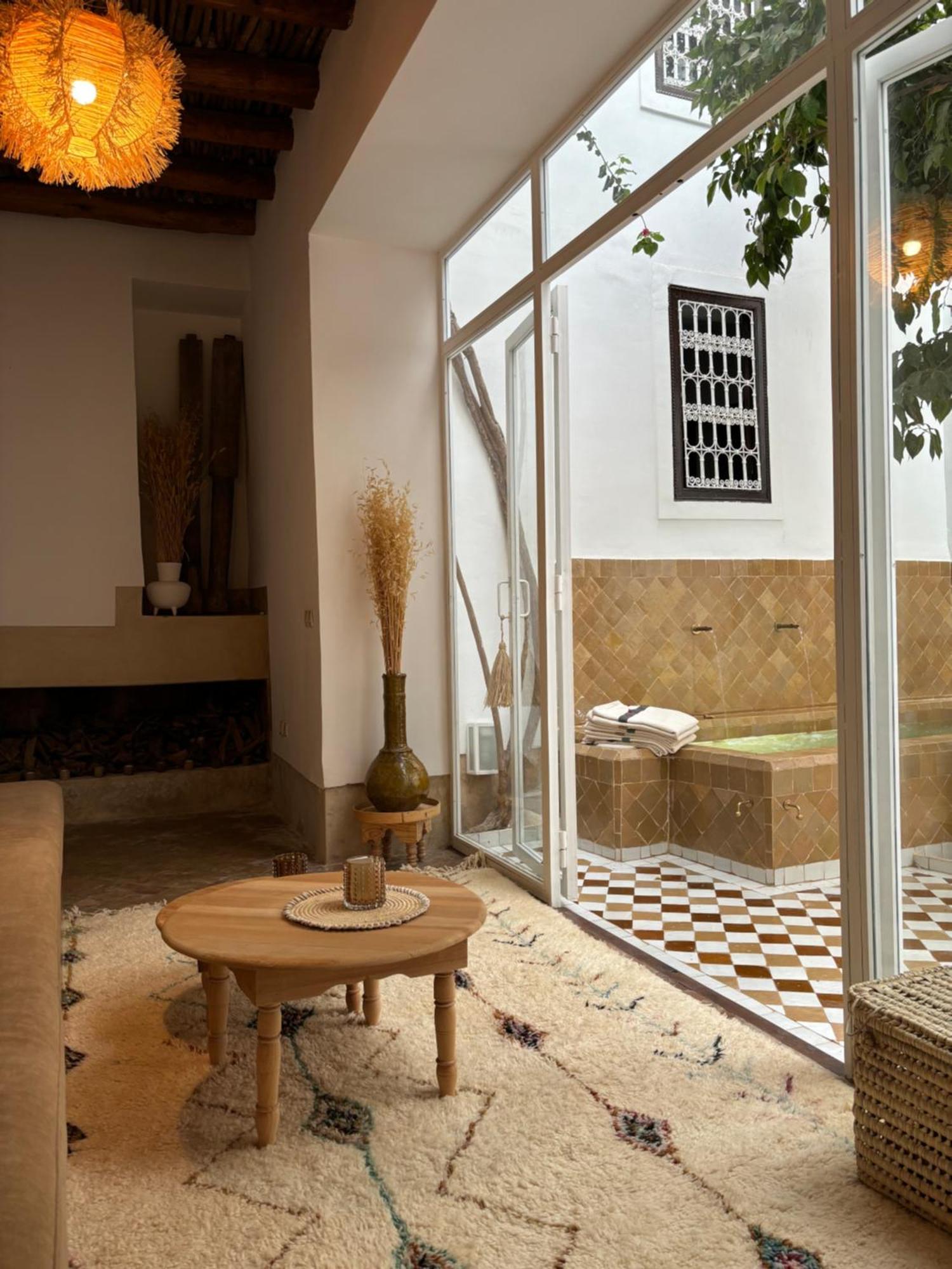 Neroli Le Riad, Idealement Situe